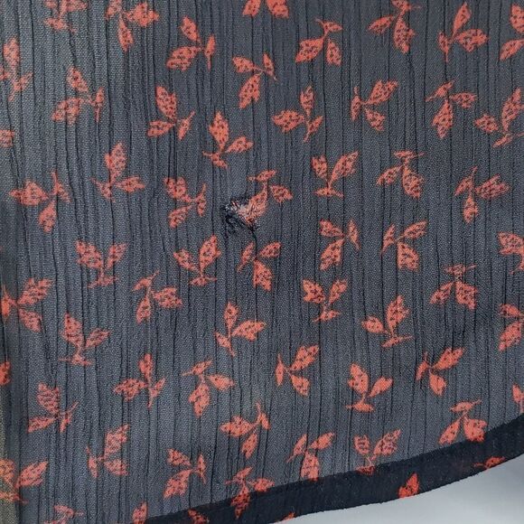 St John's Bay Women's Medium Navy Blue Leaves Sheer Blouse - Picture 7 of 12